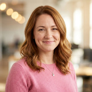 Emily Watson, responsable du service client chez Sûretance, en image de profil